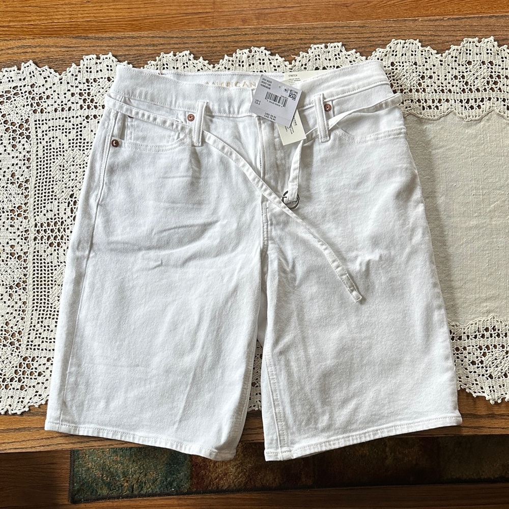 American Eagle White Denim Shorts with Tie Belt